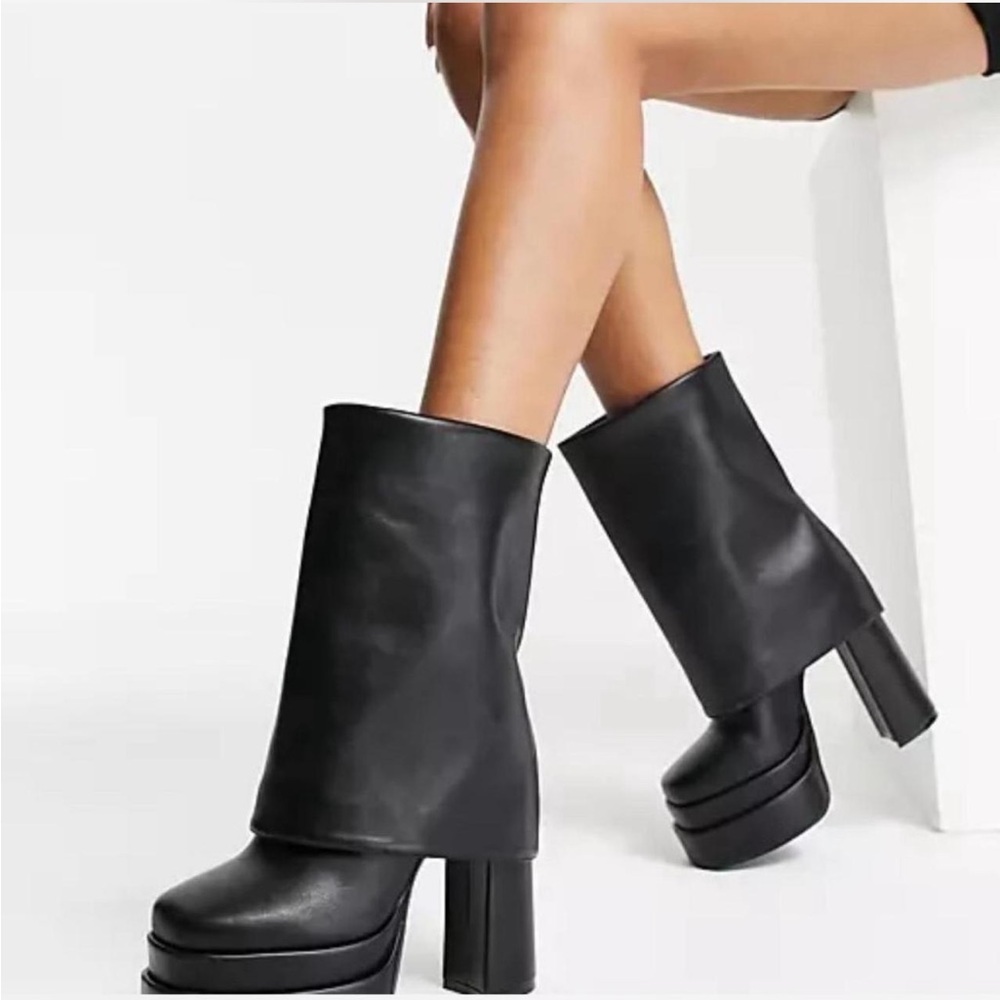 Azalea Wang- Foldover Boot- Size 7- Brand New